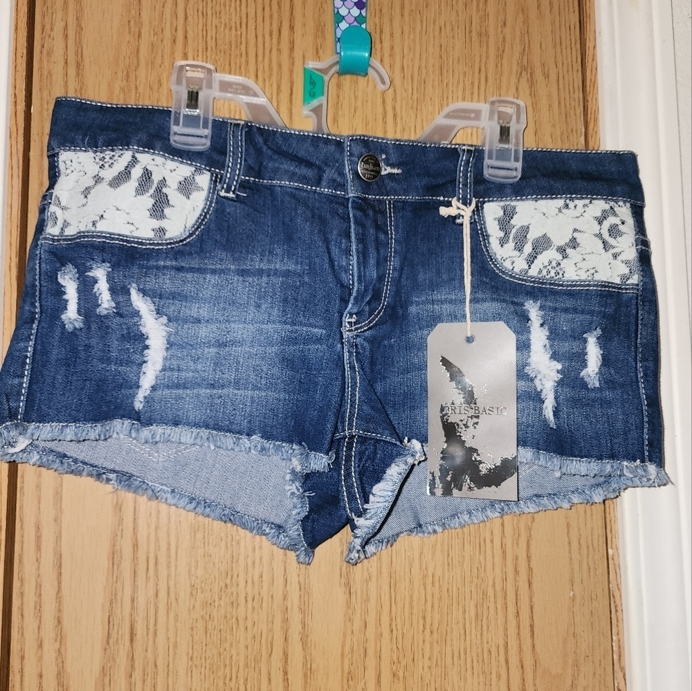 🔥nwt🔥 lacey booty shorts distressed american style iris jeans sz L left